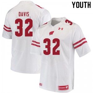 Youth Wisconsin Badgers Julius Davis #32 White Stitched Jersey 105050-941